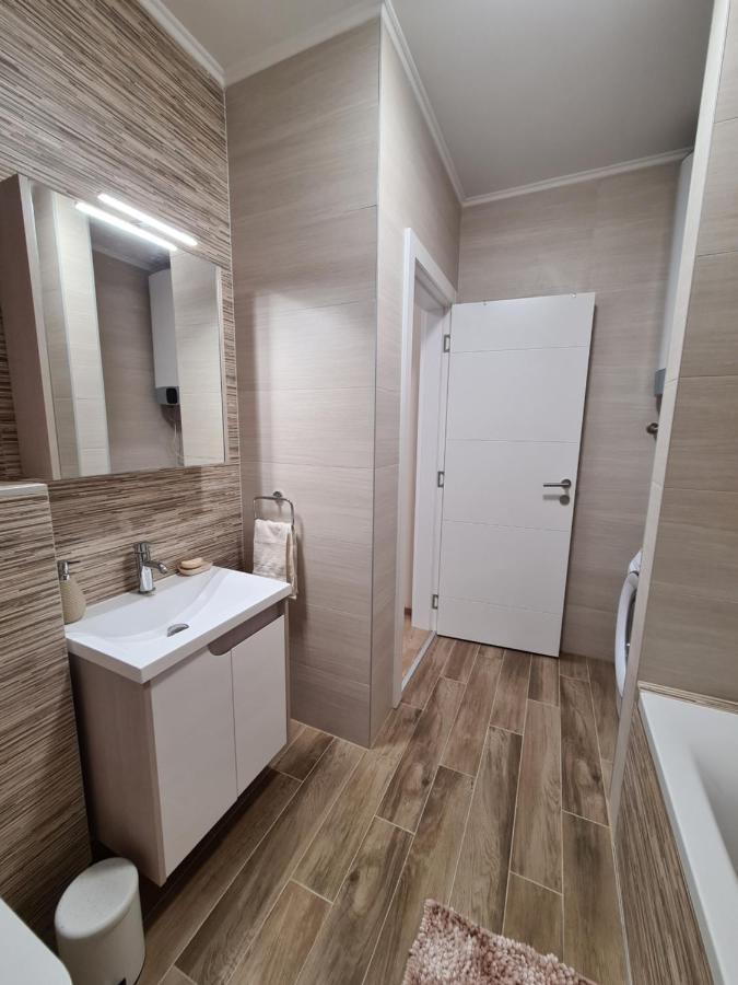 Stella Apartment Subotica Bagian luar foto